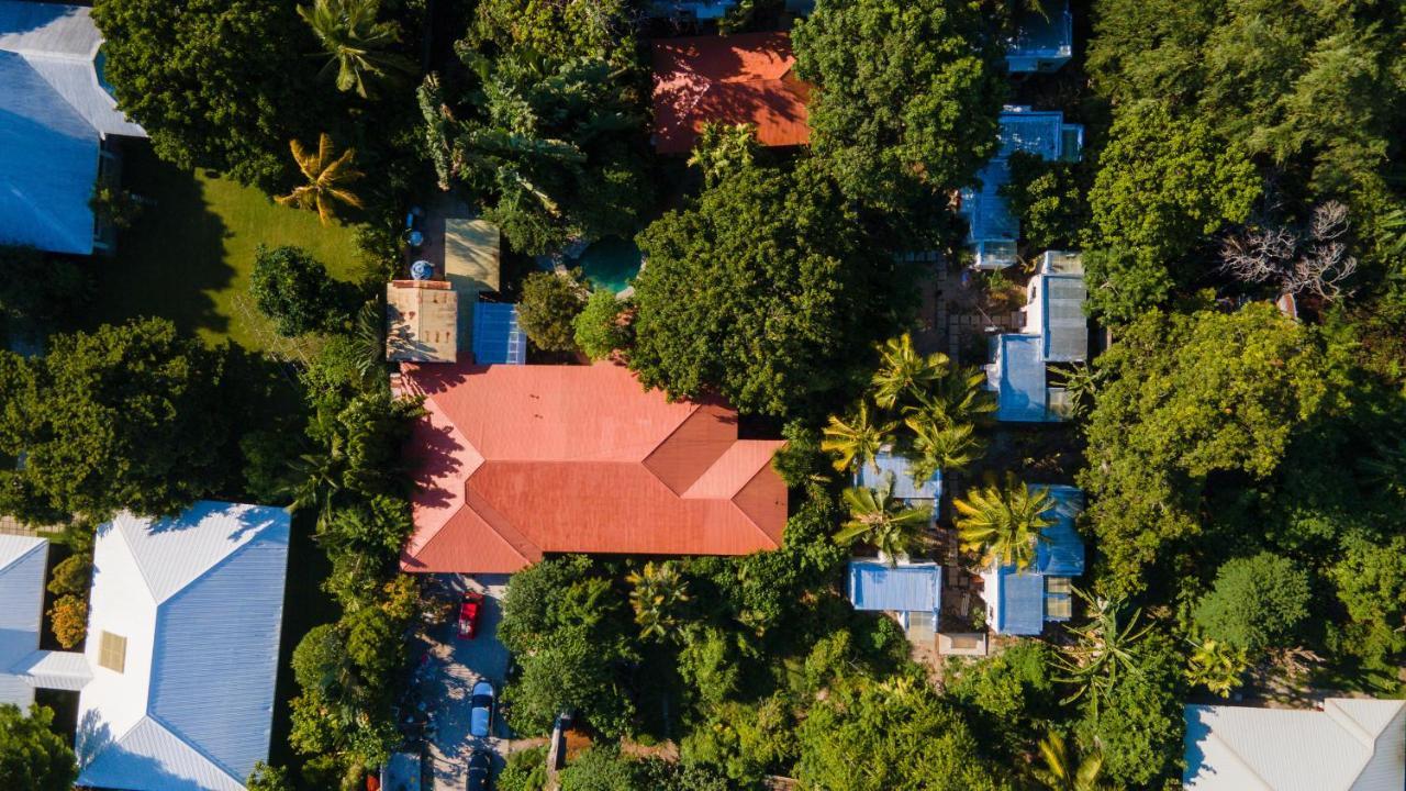 Mad Monkey Dumaguete Hostel Dumaguete City ภายนอก รูปภาพ
